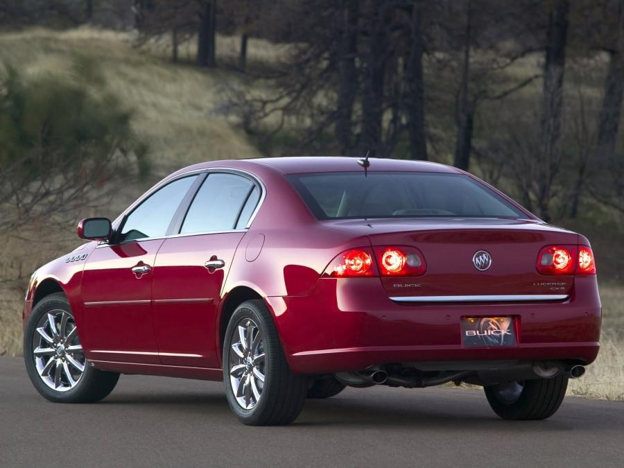  Buick Lucerne CXS 2006 года  (фото 40 из 45)